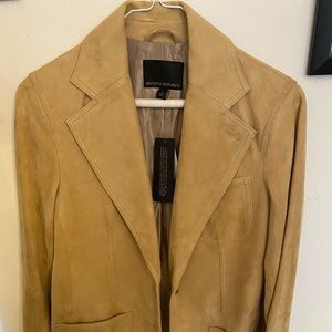 Brand new banana republic Tan Suede Fall coat. Classic great for travel!